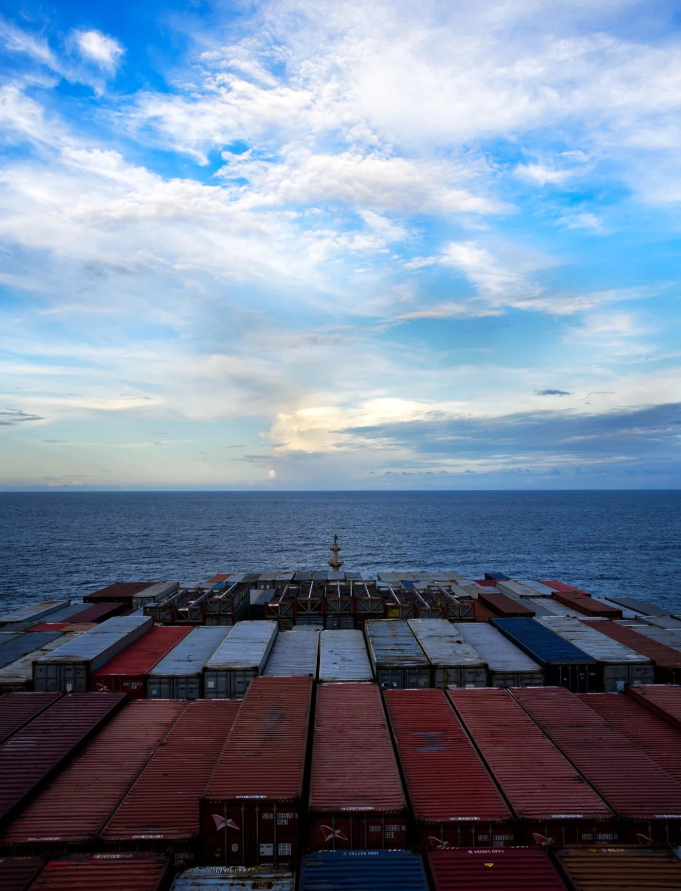 Conteneurs transportés par voie maritime